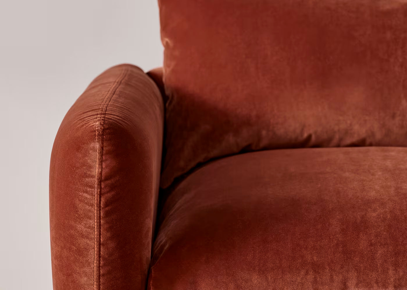 Sigma sectional sofa
