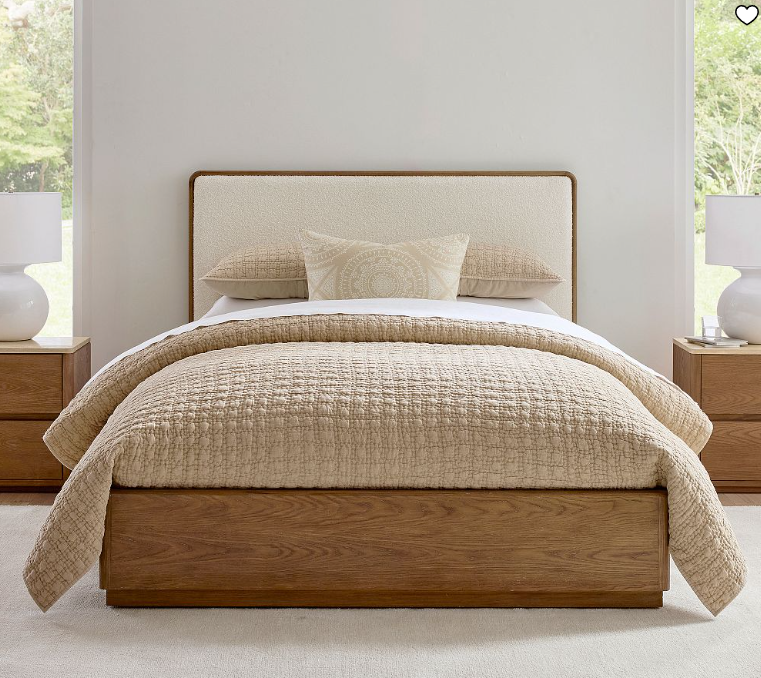 KANO - Wooden storage Bed